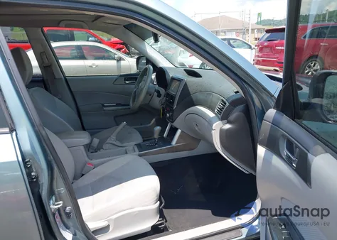 2011 Subaru Forester 2.5X Premium z USA, uszkodzony, nr VIN JF2SHADC3BH769271